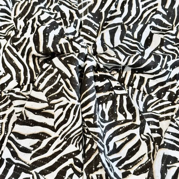 Michael Kors Black Zebra Print Button Up Blouse Large Tunic Top Tie Front V Neck - Picture 6 of 10